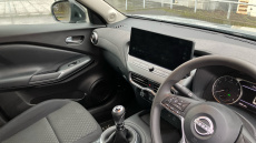 Nissan Juke 1.0 DiG-T Acenta Premium 5dr Petrol Hatchback